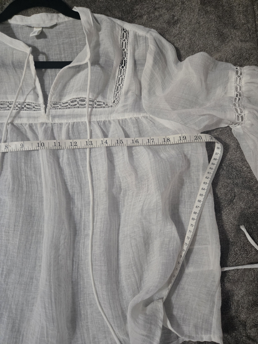 H&M White Gauze Peasant Blouse with Lace Insets - Picture 4 of 6